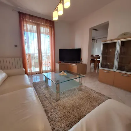 Apartment Katarina *